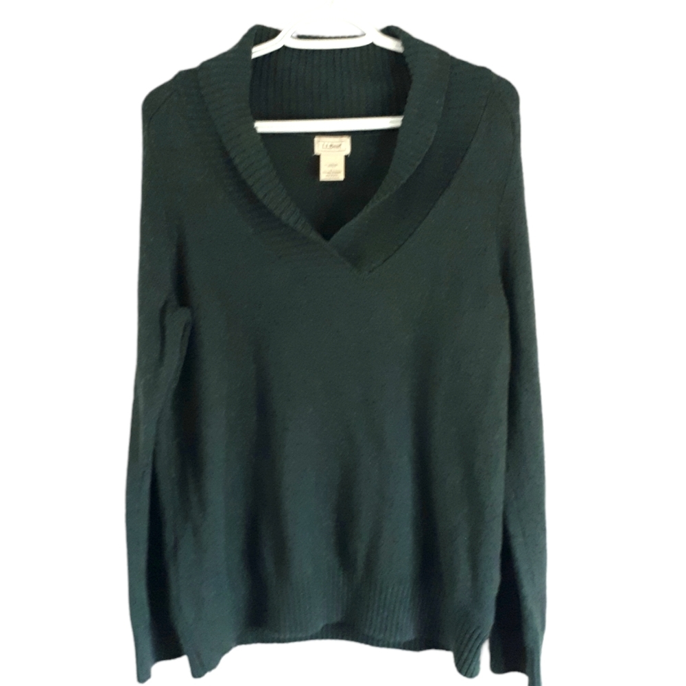 L.L. Bean Forest Green Wool Blend Men's Sweater, size Large